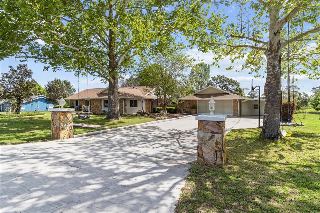 8921 Thoroughbred Point Inverness, FL 34452 - Photo 8 of 85