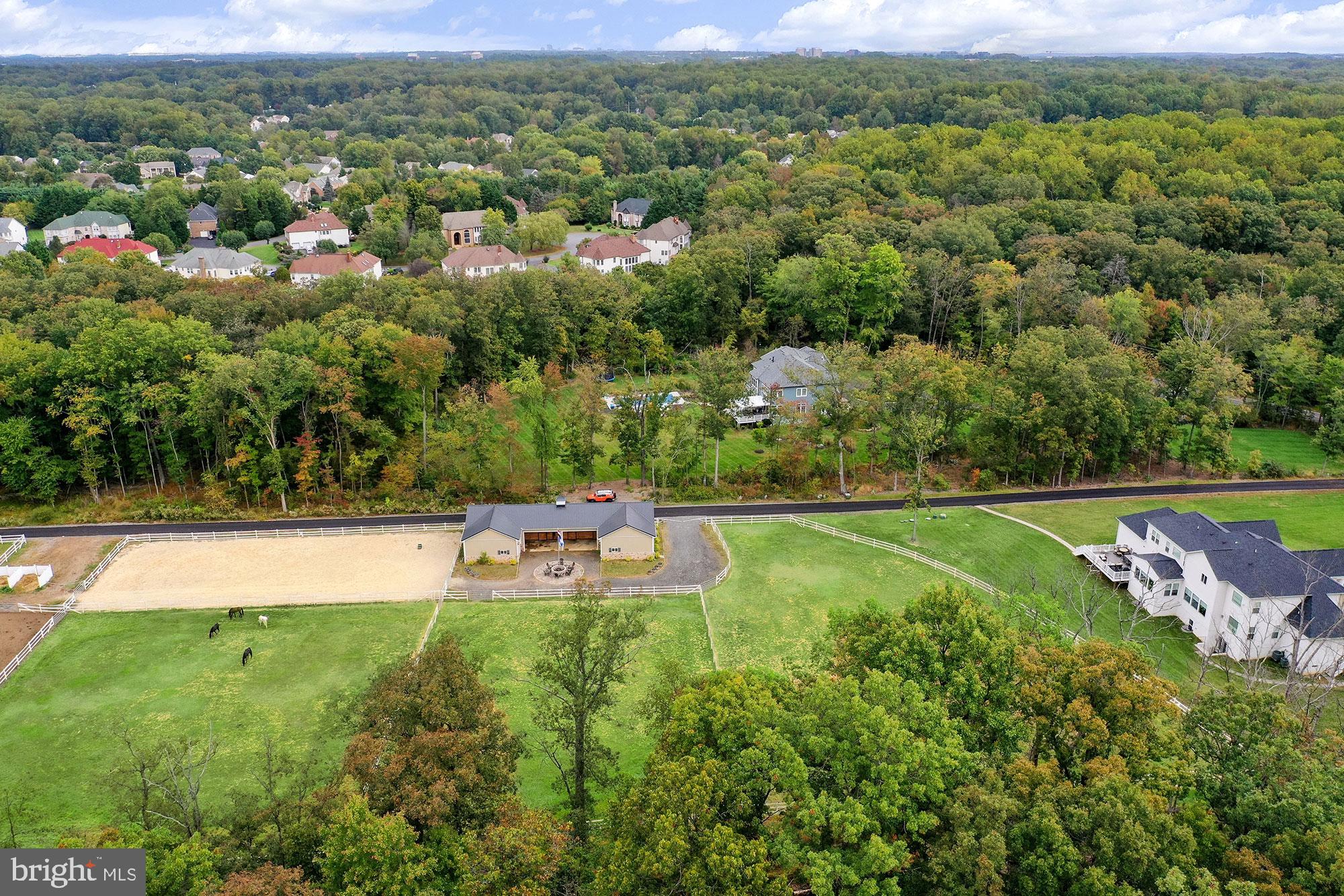 5690 Colchester Road Clifton, VA 20124 - Photo 11 of 90 Gallery Image 11