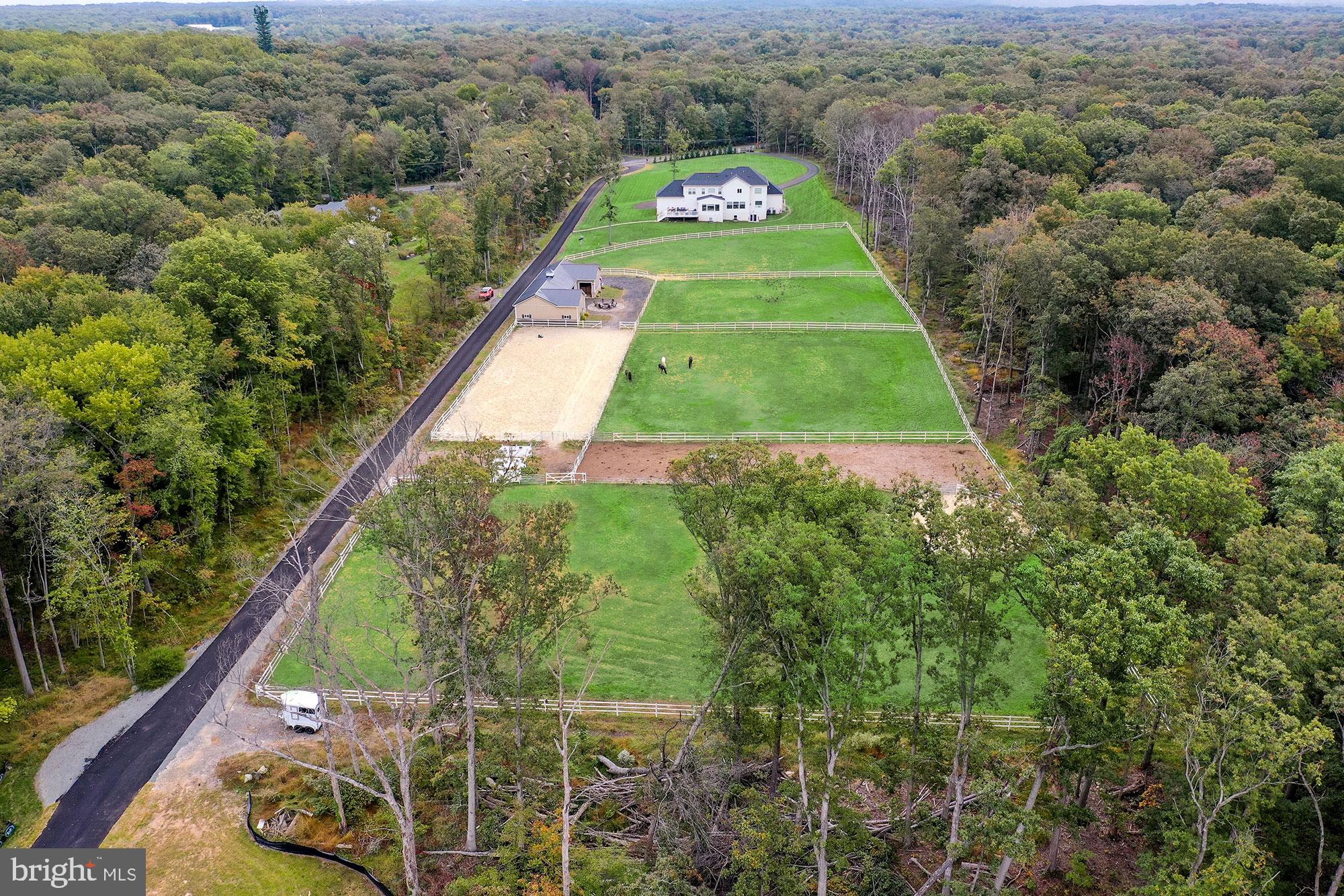 5690 Colchester Road Clifton, VA 20124 - Photo 10 of 90 Gallery Image 10