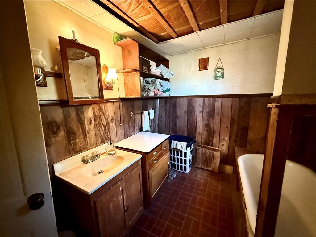 226 West Butler Street Mercer, PA 16137 - Photo 23 of 34 Gallery Image 23