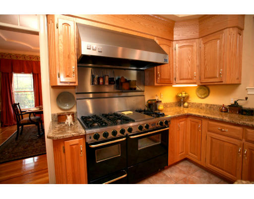 2 Walker Lane Boxford, MA 01921 - Photo 10 of 23