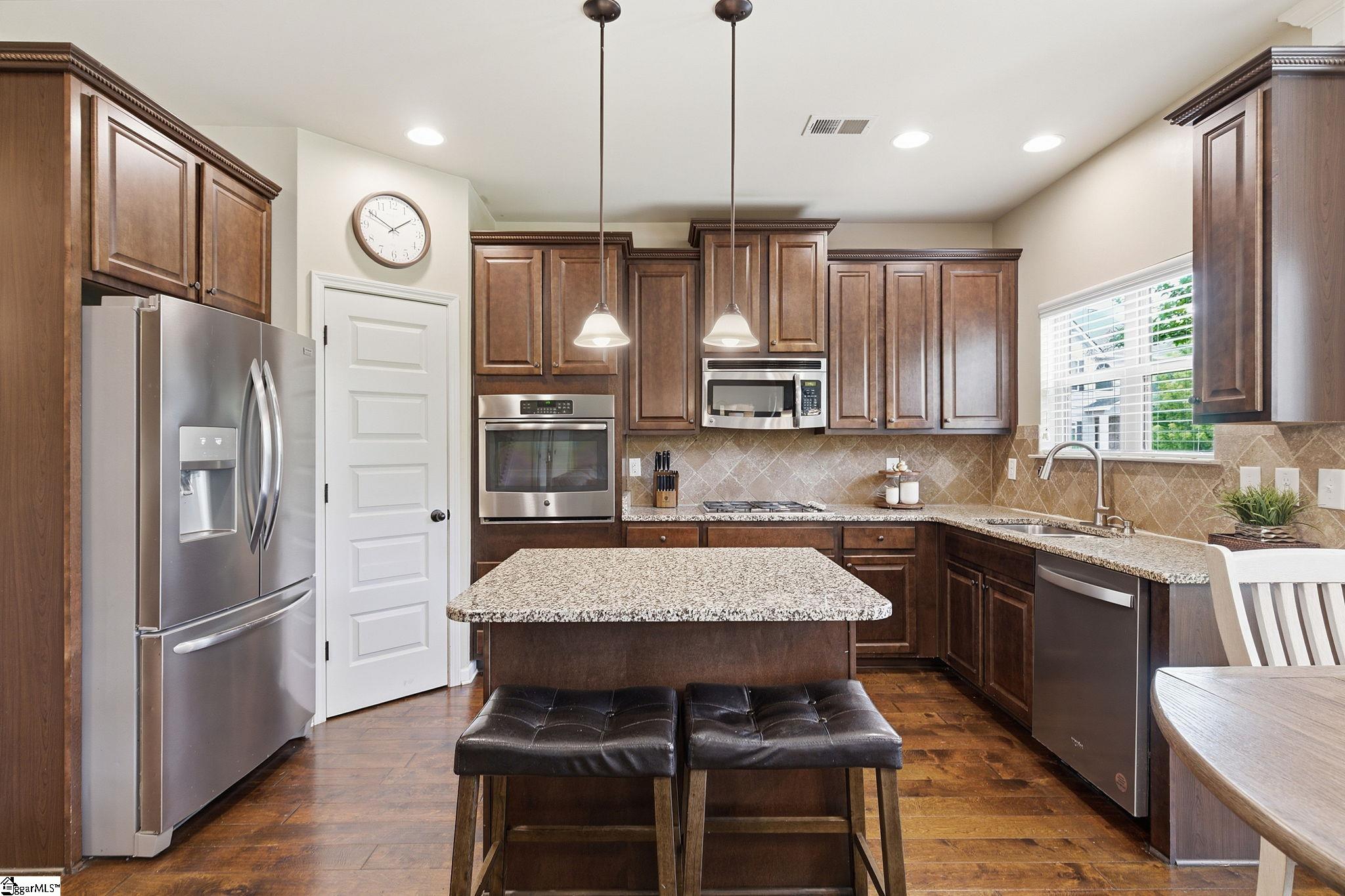 138 Buckland Drive Anderson, SC 29621 - Photo 8 of 33 Gallery Image 8