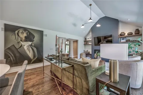$1,595,000 | 8600 Reinhardt Lane, Leawood, KS 66206