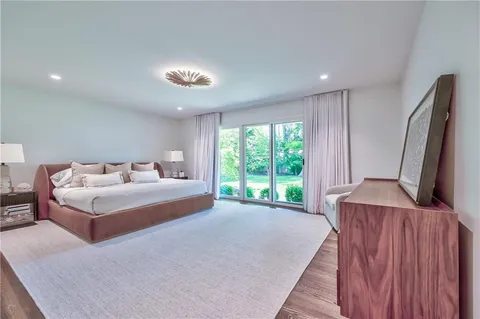 $1,595,000 | 8600 Reinhardt Lane, Leawood, KS 66206