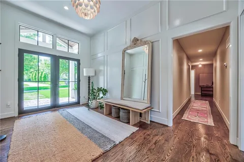 $1,595,000 | 8600 Reinhardt Lane, Leawood, KS 66206