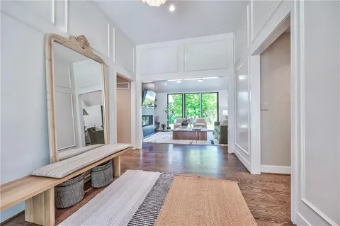 $1,595,000 | 8600 Reinhardt Lane, Leawood, KS 66206