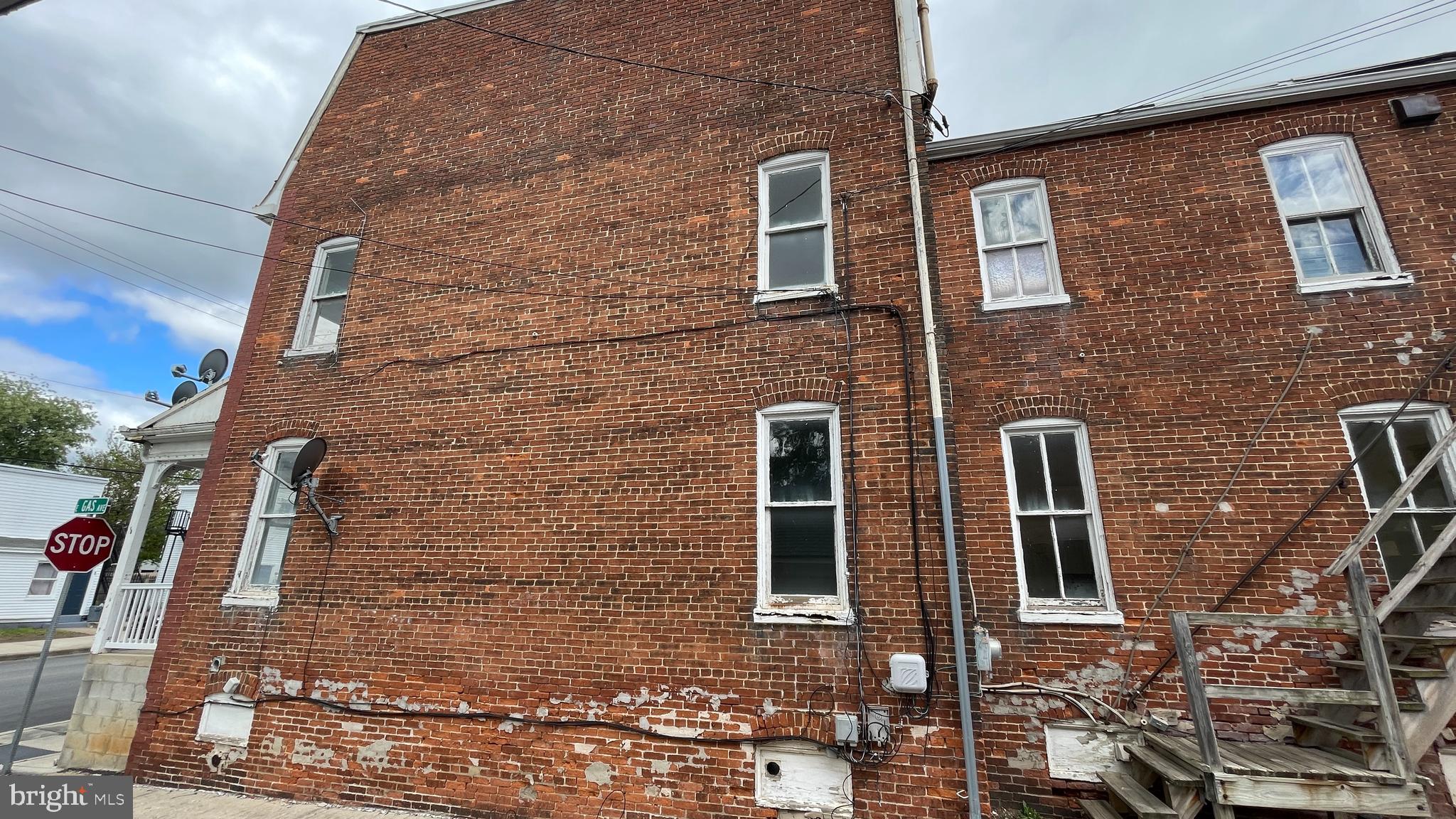 121 North State Street York, PA 17403 - Photo 3 of 47