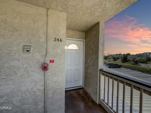 $510,000 | 246 East Surfside Drive, Port Hueneme, CA 93041