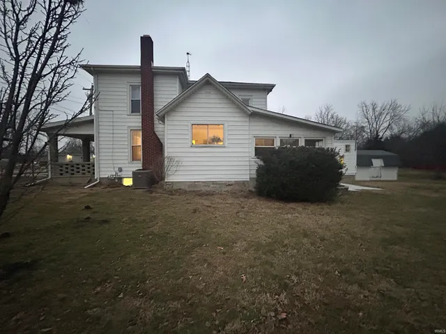 $237,000 | 403 South Michigan Street, Oxford, IN 47971