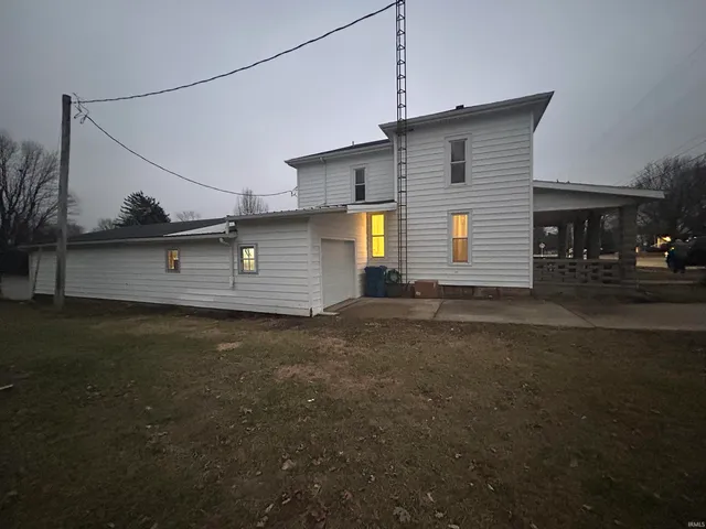 $237,000 | 403 South Michigan Street, Oxford, IN 47971