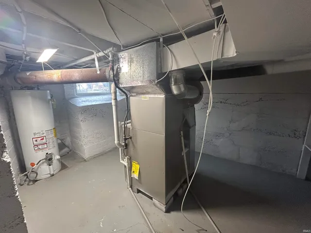 $237,000 | 403 South Michigan Street, Oxford, IN 47971