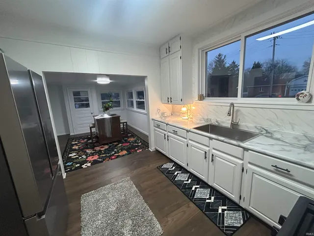 $237,000 | 403 South Michigan Street, Oxford, IN 47971