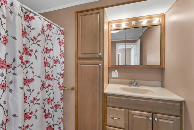 $155,000 | 9 Strawberry Lane, Concord, NH 03301