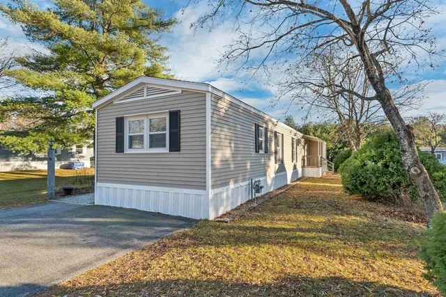 $155,000 | 9 Strawberry Lane, Concord, NH 03301