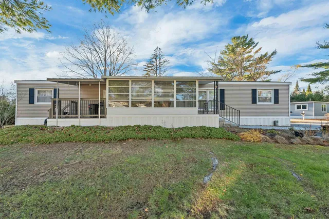 $155,000 | 9 Strawberry Lane, Concord, NH 03301