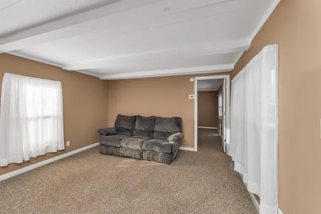 $155,000 | 9 Strawberry Lane, Concord, NH 03301