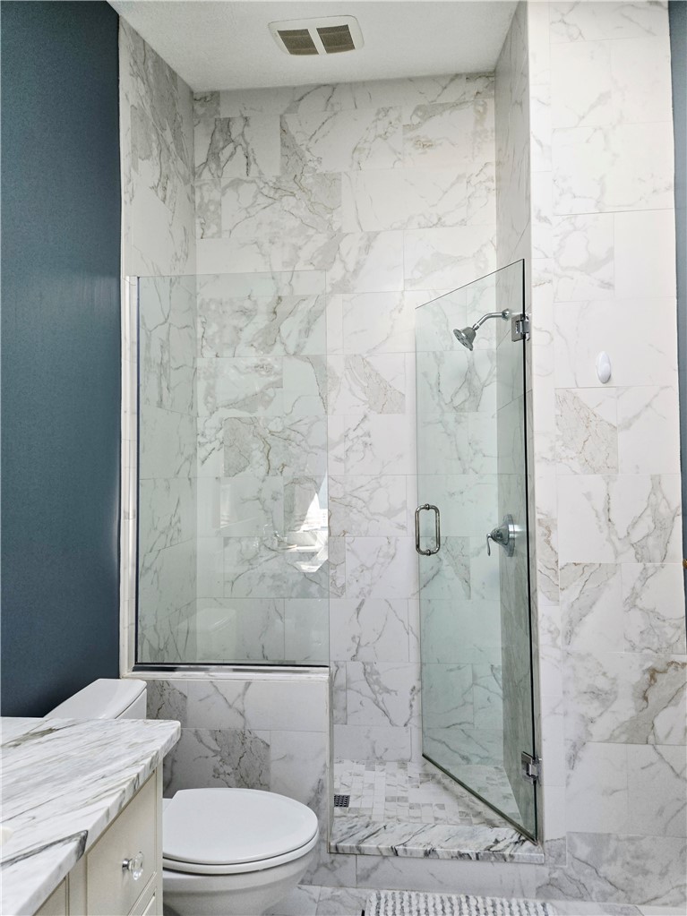 1081 Bright Stream Way Webster, NY 14580 - Photo 31 of 50 And stunning step-in shower.