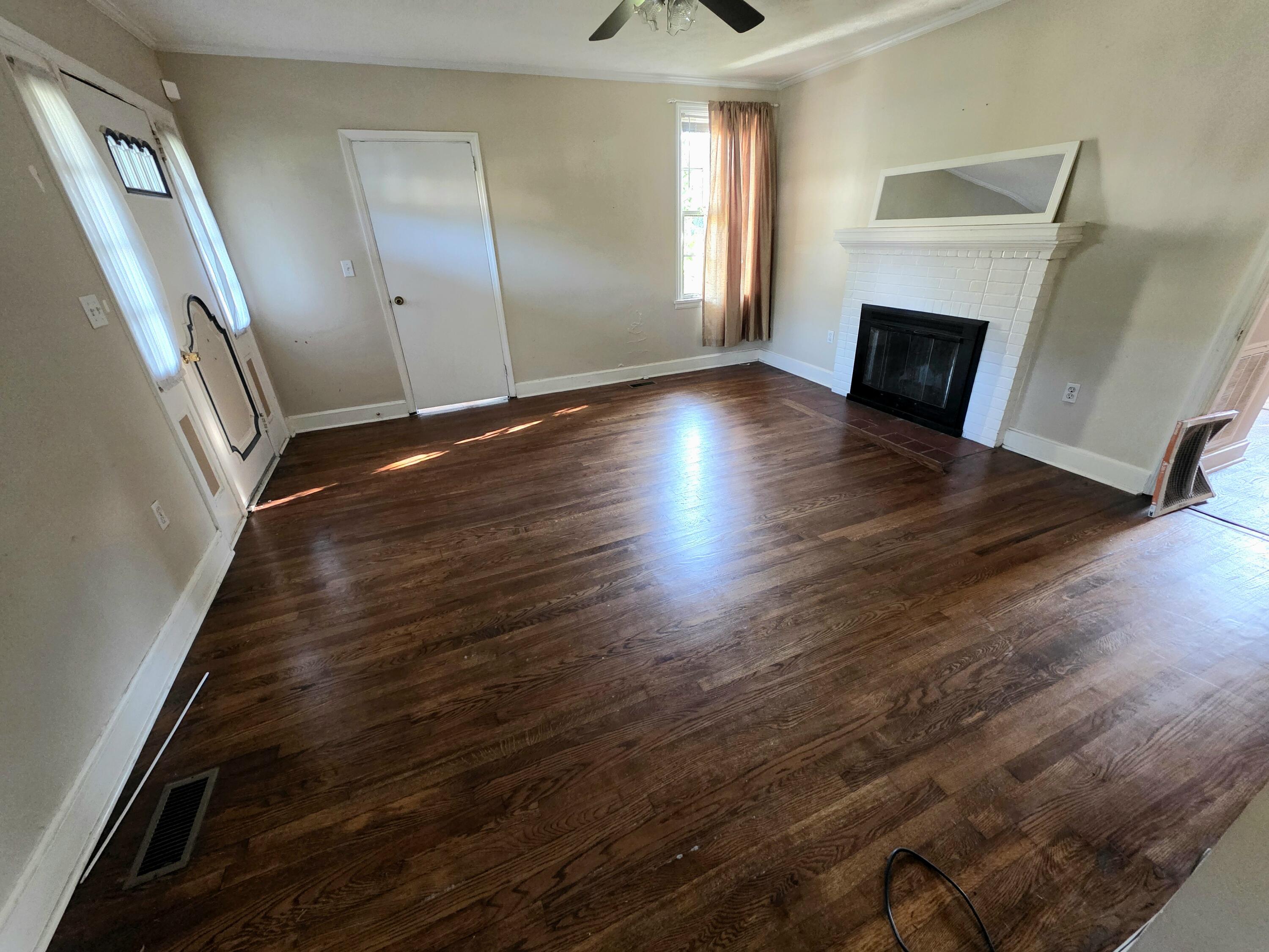 1750 Kissingbower Road Augusta, GA 30904 - Photo 4 of 13 Living Room