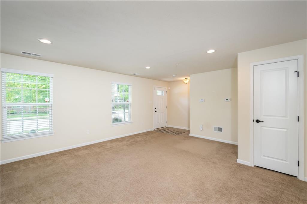 1800 Rutgers Lane Sewickley, PA 15143 - Photo 3 of 25