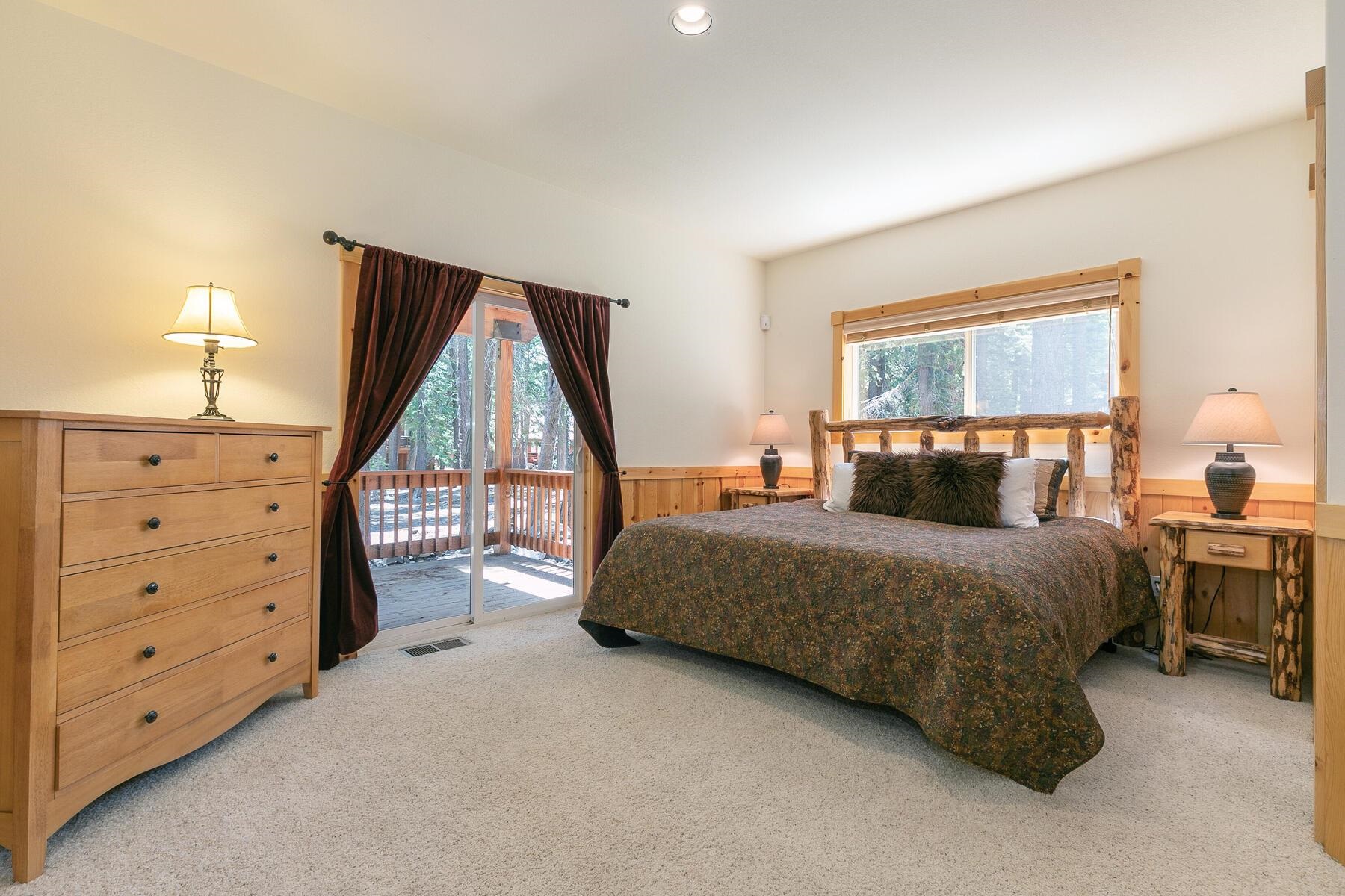 14118 Tyrol Road Truckee, CA 96161 - Photo 6 of 21 Gallery Image 6