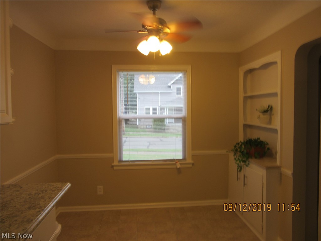 1107 Sunset Road Cleveland, OH 44124 - Photo 7 of 21 dinette w/ built in hutch