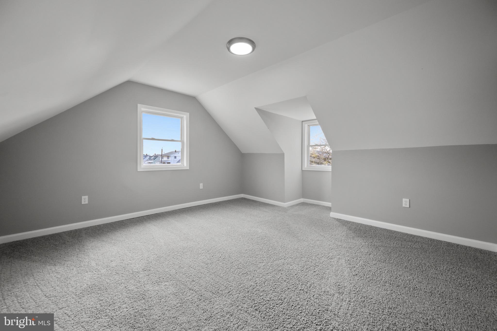 3401 Court Way Baltimore, MD 21222 - Photo 17 of 35 an empty room with windows and closet