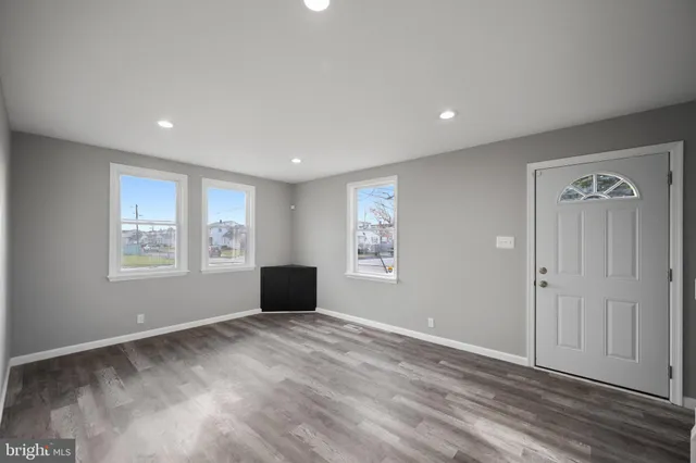 $320,000 | 3401 Court Way, Baltimore, MD 21222