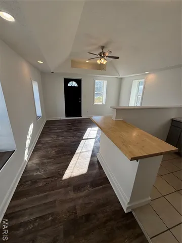 $65,000 | 107 West Maple Street, Hartford, IL 62048