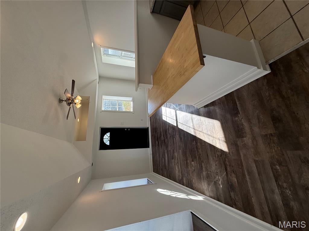 107 West Maple Street Hartford, IL 62048 - Photo 3 of 11