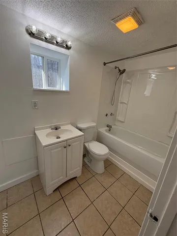 $65,000 | 107 West Maple Street, Hartford, IL 62048