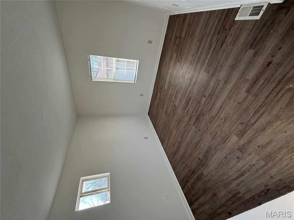 107 West Maple Street Hartford, IL 62048 - Photo 10 of 11