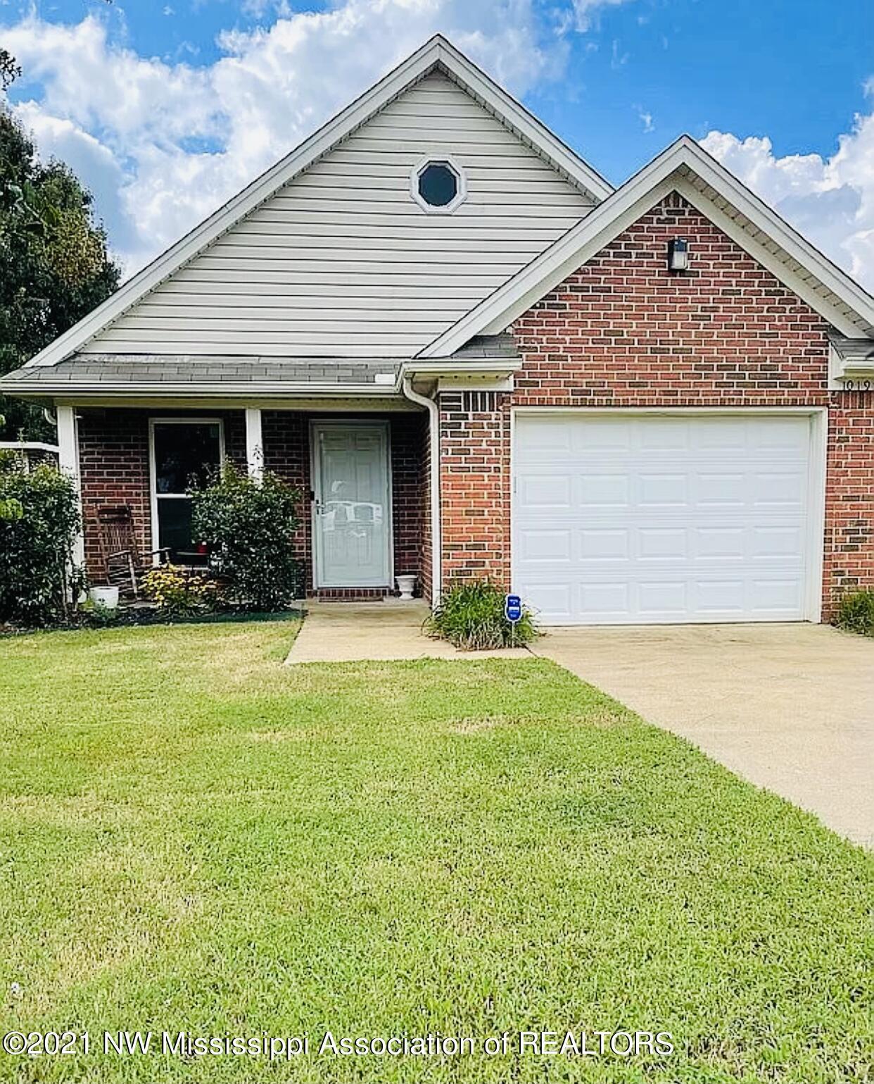 10197 Goodman Road Olive Branch, MS 38654 - Photo 1 of 13 IMG-8895