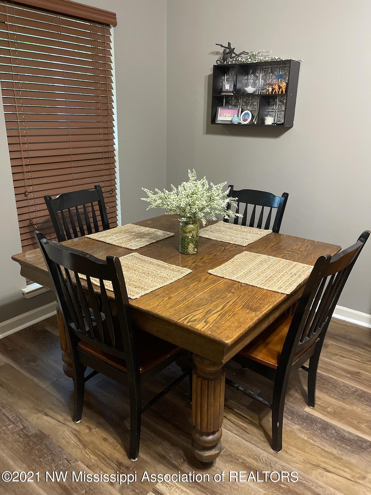 10197 Goodman Road Olive Branch, MS 38654 - Photo 5 of 13 651197619