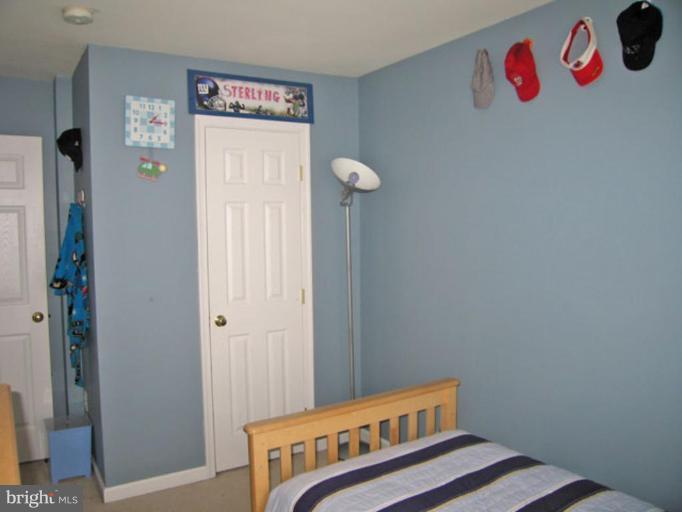 28 West Glebe Road Alexandria, VA 22305 - Photo 14 of 19 Bedroom #1