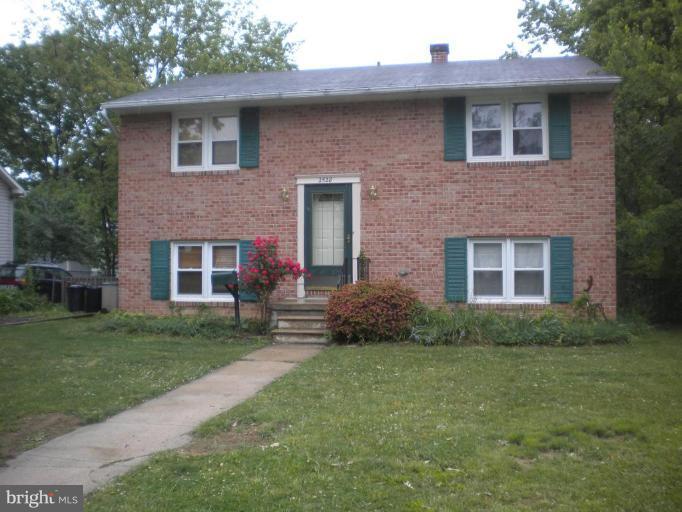 2528 Wycliffe Road Baltimore, MD 21234 - Photo 1 of 15 Exterior (Main)