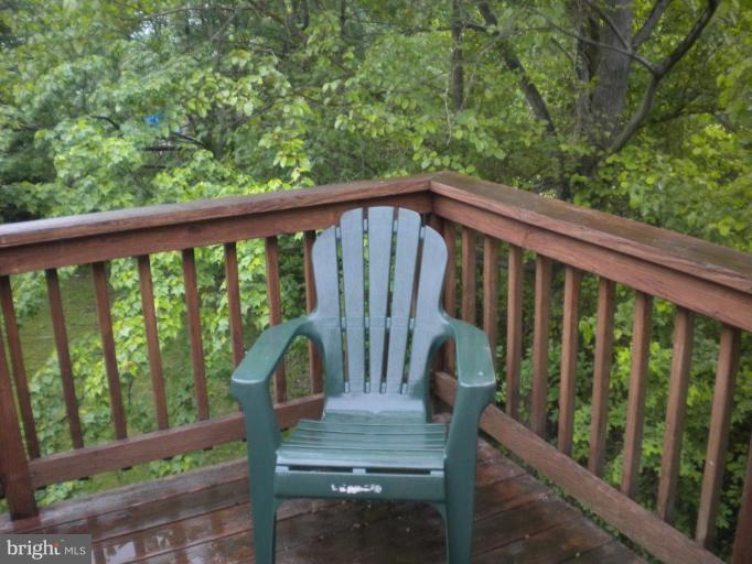 2528 Wycliffe Road Baltimore, MD 21234 - Photo 5 of 15 Deck