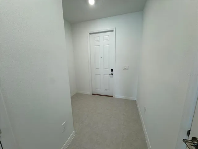 $2,350 | 10822 Ft White Court, Tampa, FL 33647