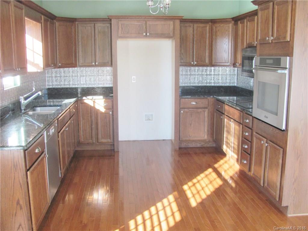 2284 Mission Road, Unit B York, SC 29745 - Photo 5 of 17