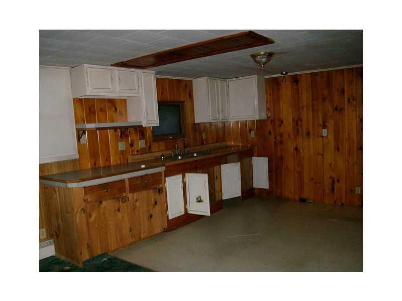 377 Fredericks Corner Road Norridgewock, ME 04957 - Photo 2 of 10 Kitchen.