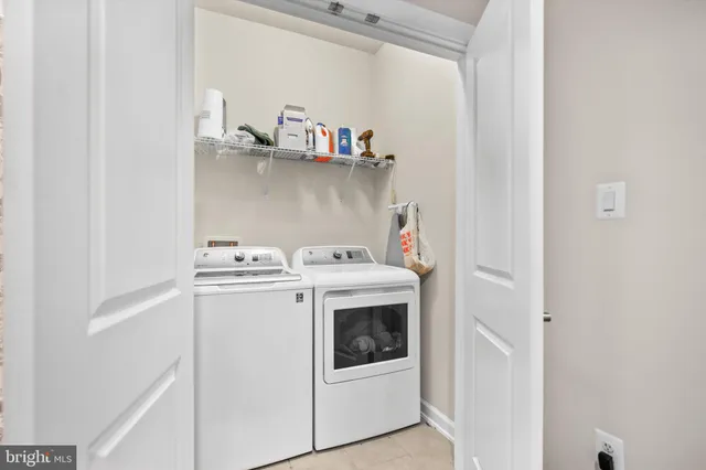 $680,000 | 19237 Abbey Manor Drive, Brookeville, MD 20833