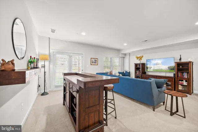 $680,000 | 19237 Abbey Manor Drive, Brookeville, MD 20833