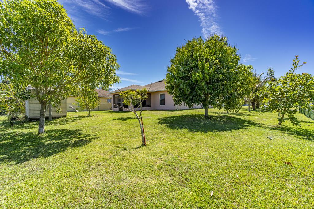 435 Southwest Ridgecrest Drive Port St. Lucie, FL 34953 - Photo 63 of 75 iPixx_02_4