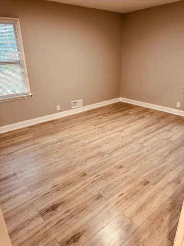 $2,800 | 10701 Vincent Avenue South, Bloomington, MN 55431