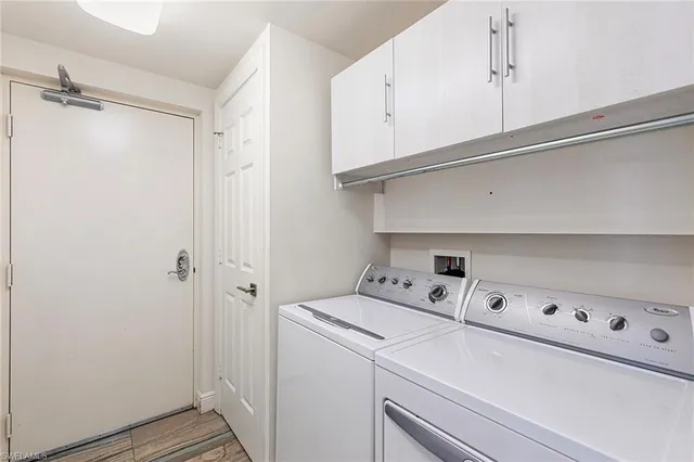 $819,999 | 1065 Borghese Lane, Unit 701, Naples, FL 34114