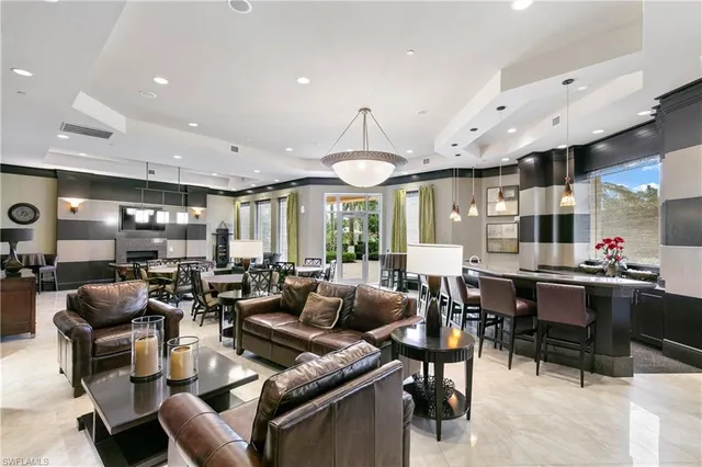 $819,999 | 1065 Borghese Lane, Unit 701, Naples, FL 34114