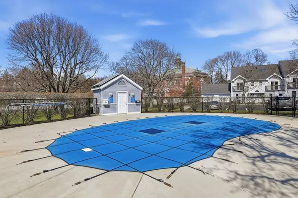 $424,000 | 26 School Street, Unit 206, Hull, MA 02045