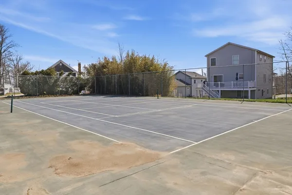 $424,000 | 26 School Street, Unit 206, Hull, MA 02045