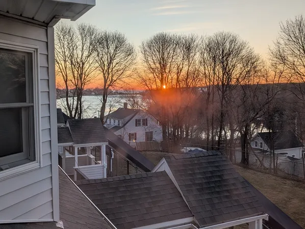 $424,000 | 26 School Street, Unit 206, Hull, MA 02045