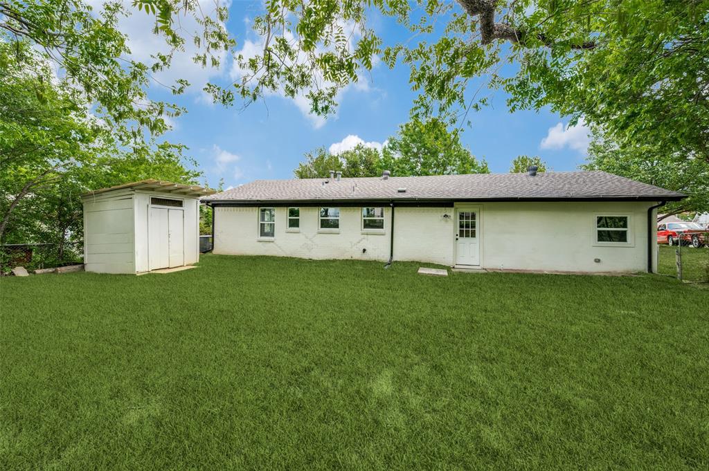 1646 Jackson Street Grand Prairie, TX 75051 - Photo 12 of 12