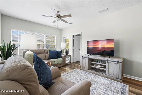 $260,000 | 12301 Kernan Forest Boulevard, Unit 1902, Jacksonville, FL 32225